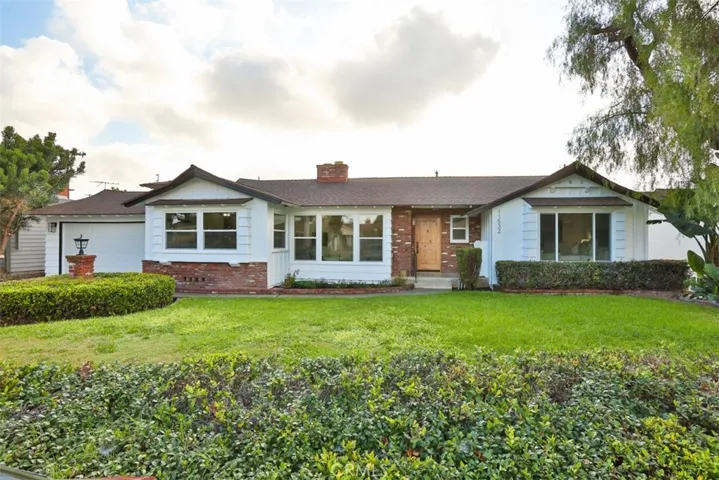 11532 Samoline Avenue, Downey, California 90241