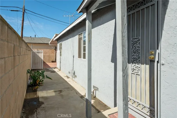 16915 Ainsworth Avenue, Torrance, California 90504