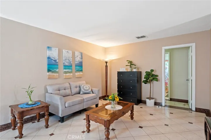 16915 Ainsworth Avenue, Torrance, California 90504