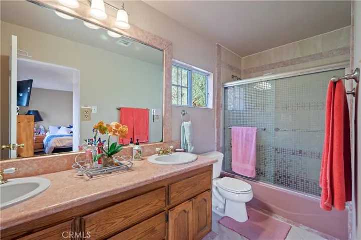16915 Ainsworth Avenue, Torrance, California 90504