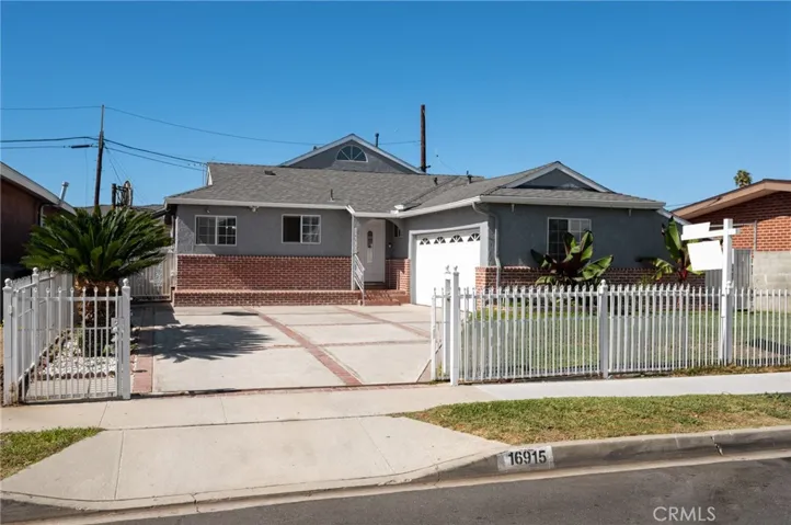 16915 Ainsworth Avenue, Torrance, California 90504
