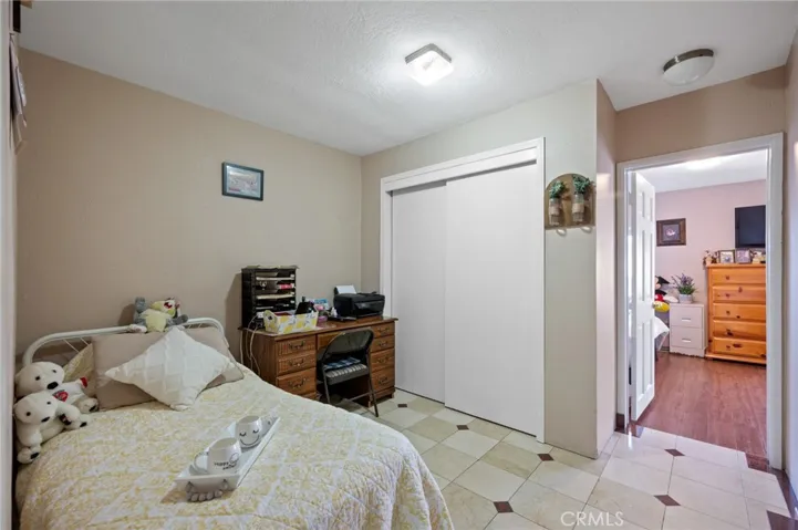 16915 Ainsworth Avenue, Torrance, California 90504