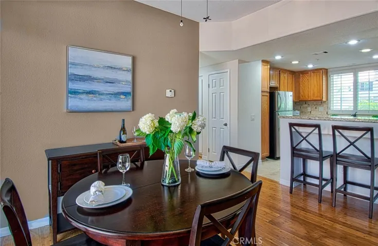 Dining room and breakfast bar.