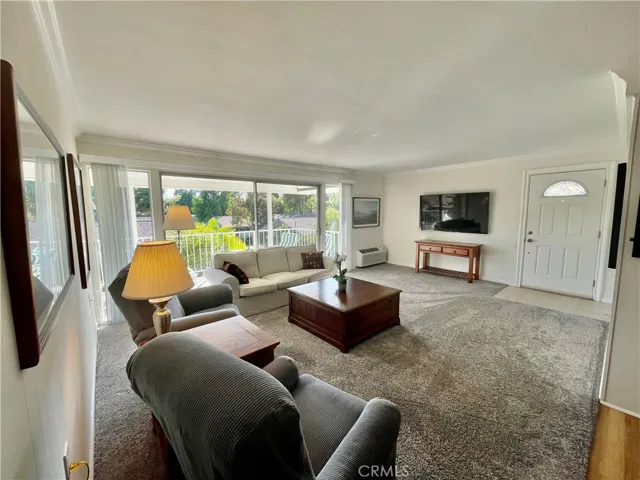 715 Avenida Majorca Q, Laguna Woods, California 92637