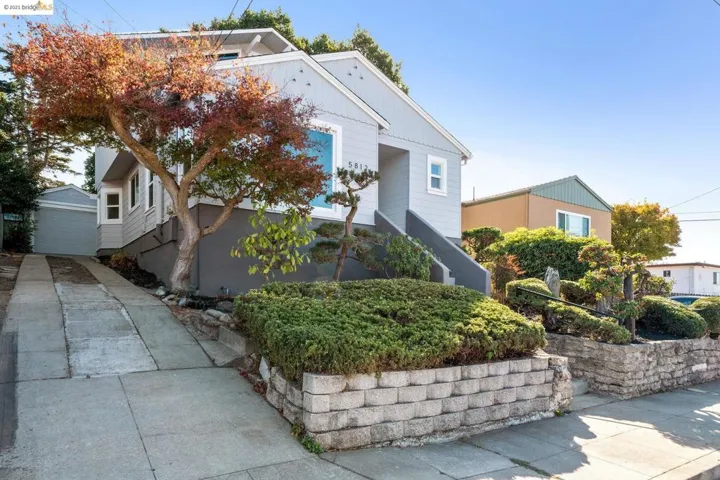 5812 Bayview Ave., Richmond, California 94804-4830