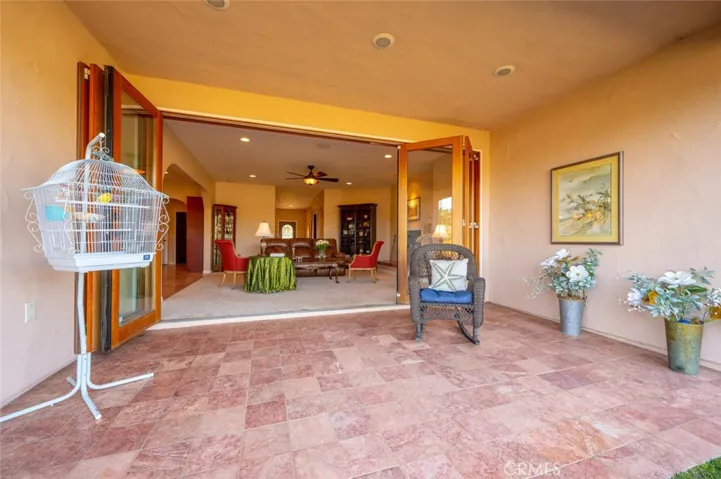 Travertine Tile Patio