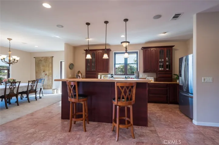 989 Sweet Gum Lane, Nipomo, California 93444