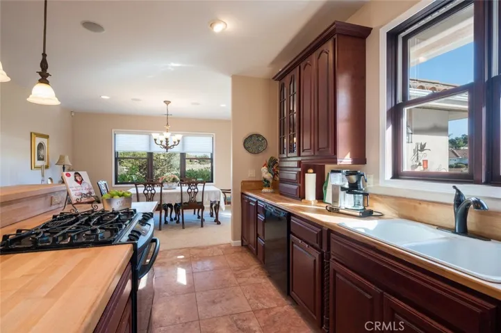 989 Sweet Gum Lane, Nipomo, California 93444