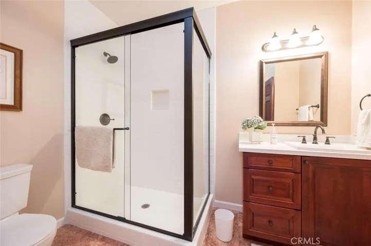 2nd Bathroom