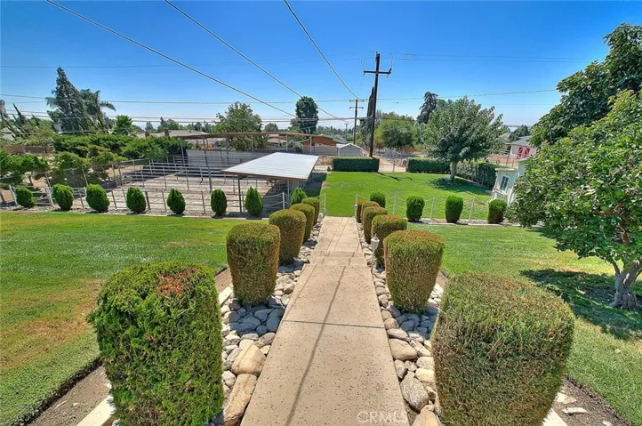 Drive right up the easement into the backyard to park your RV
