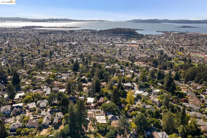 96 Ardmore Rd, None, California 94707