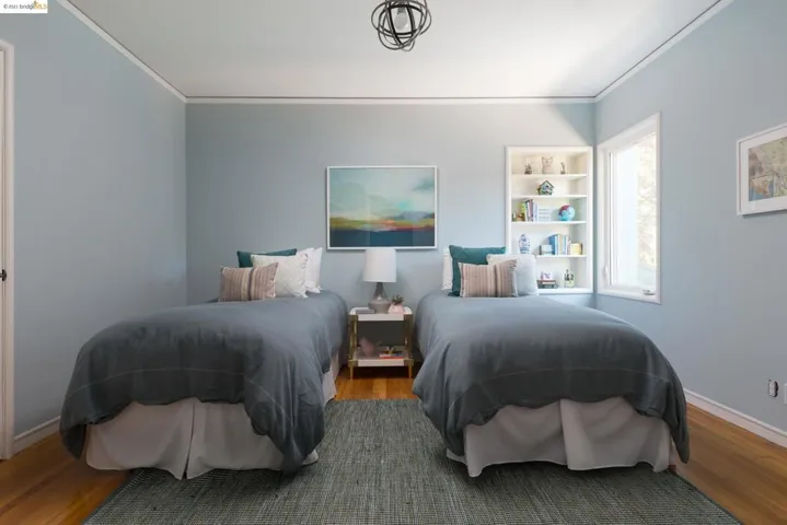 1656 Oak View Ave, None, California 94707