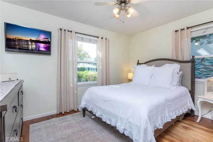 16943 Marlin Place, Lake Balboa, California 91406