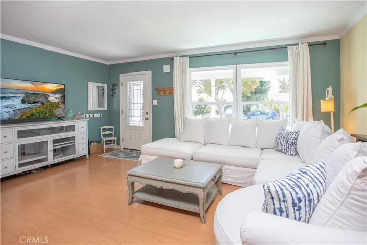 16943 Marlin Place, Lake Balboa, California 91406