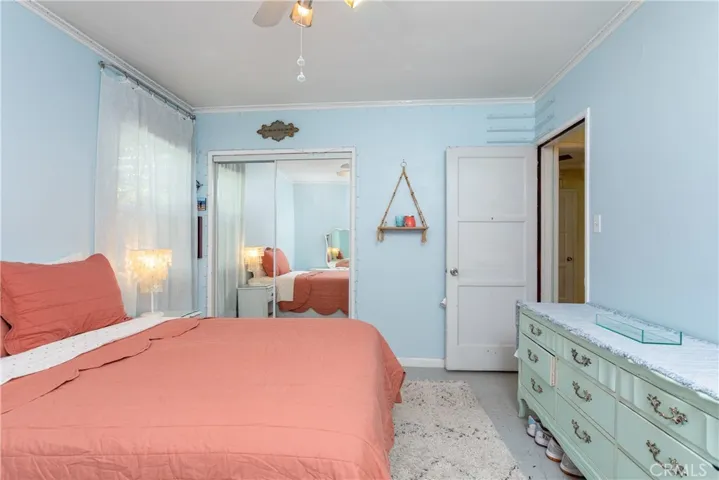 16943 Marlin Place, Lake Balboa, California 91406