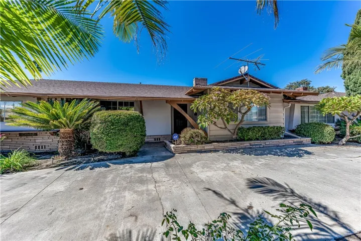 11421 Gilbert Street, Garden Grove, California 92841