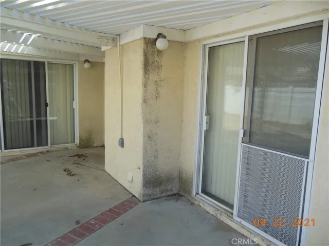 5961 Lake Buena Vista Way, Banning, California 92220