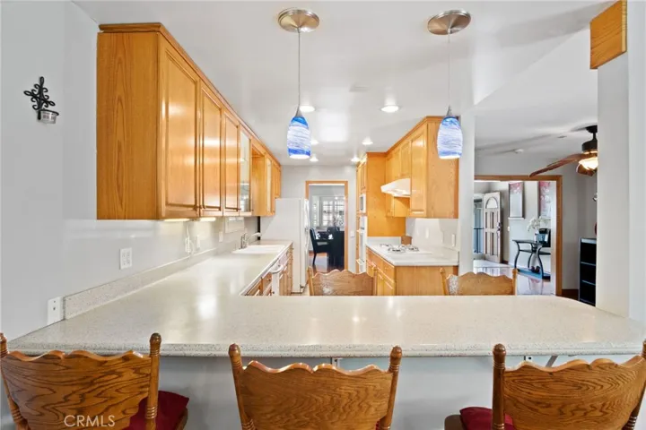 Kitchen Bar