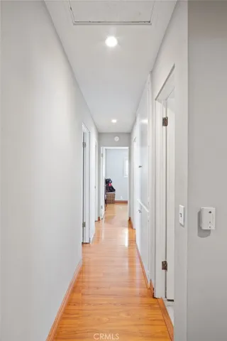 Hall to bedrooms