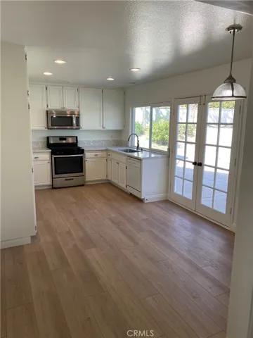 23192 Abeto, Mission Viejo, California 92691