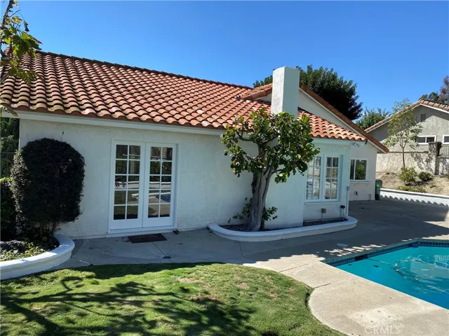 23192 Abeto, Mission Viejo, California 92691