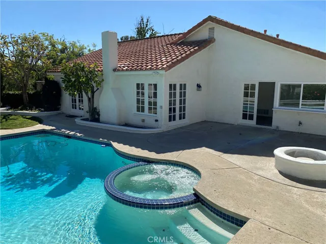23192 Abeto, Mission Viejo, California 92691
