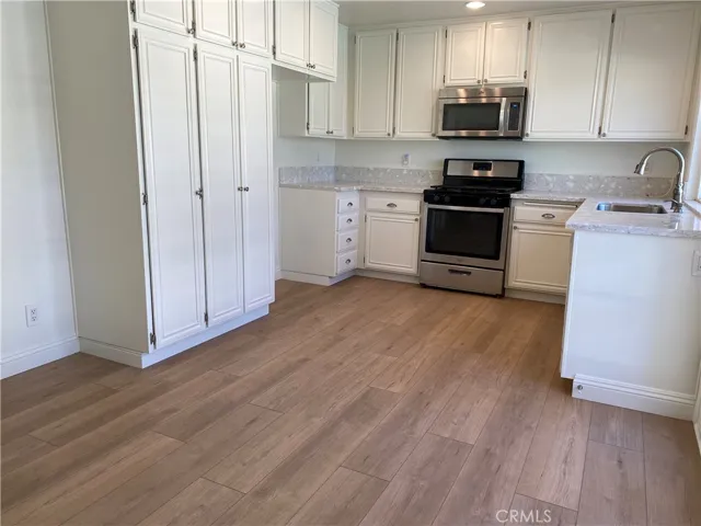 23192 Abeto, Mission Viejo, California 92691