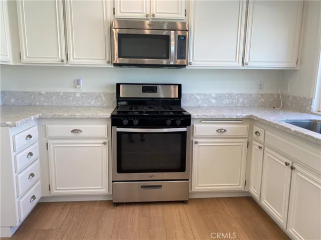 23192 Abeto, Mission Viejo, California 92691