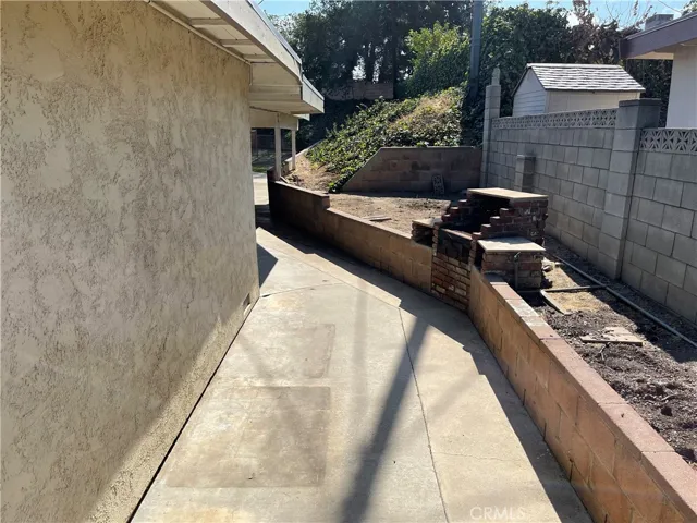 13340 Calcutta Street, Sylmar, California 91342