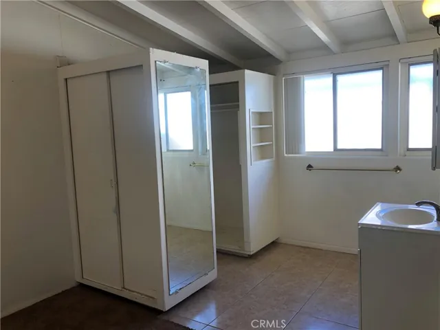 2 closets in master--They can be made into one big closet.