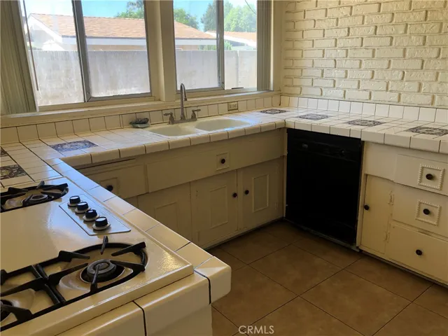 1173 N Lotus Street, Anaheim, California 92801