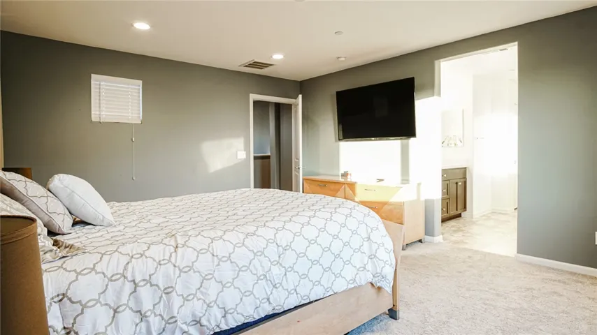 24211 Gazania Way, Lake Elsinore, California 92532