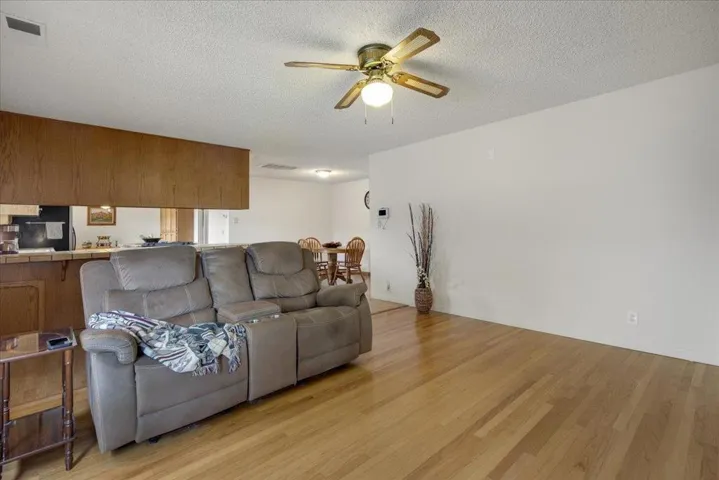 , Gilroy, California 95020