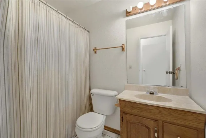 , Gilroy, California 95020