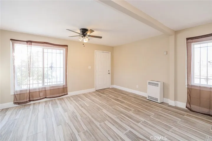 1815 E 66th Street, Los Angeles, California 90001