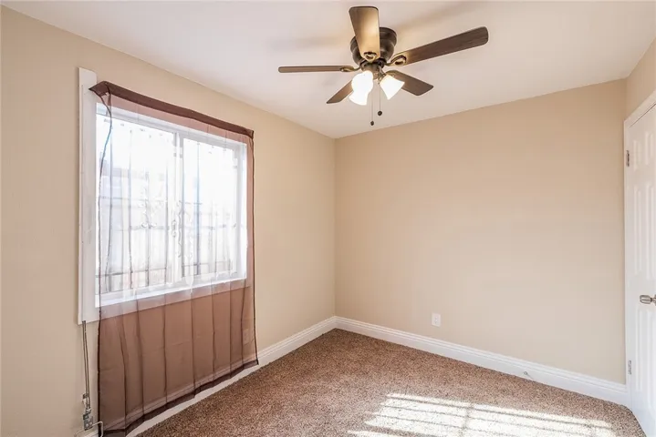 1815 E 66th Street, Los Angeles, California 90001