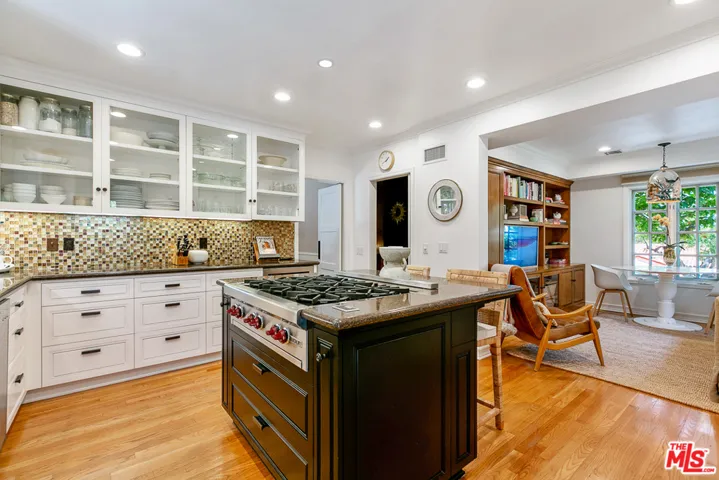 1733 N Ogden Drive, Los Angeles, California 90046