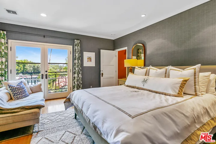 1733 N Ogden Drive, Los Angeles, California 90046