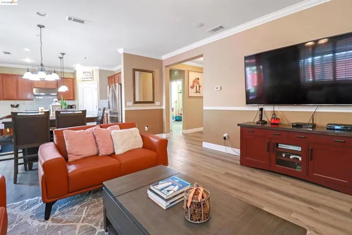 3002 Stonecrop Dr, Oakley, California 94561
