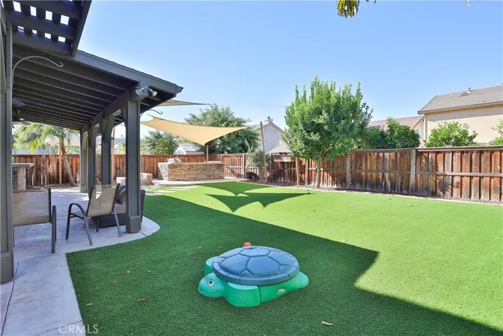 35889 Nonnie Drive, Wildomar, California 92595