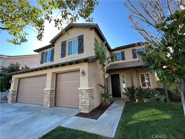 35889 Nonnie Drive, Wildomar, California 92595