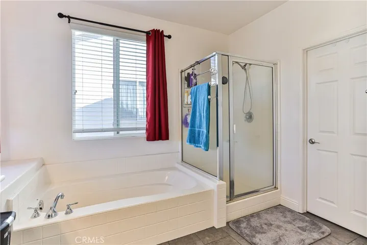 35889 Nonnie Drive, Wildomar, California 92595