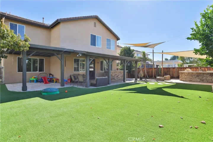 35889 Nonnie Drive, Wildomar, California 92595