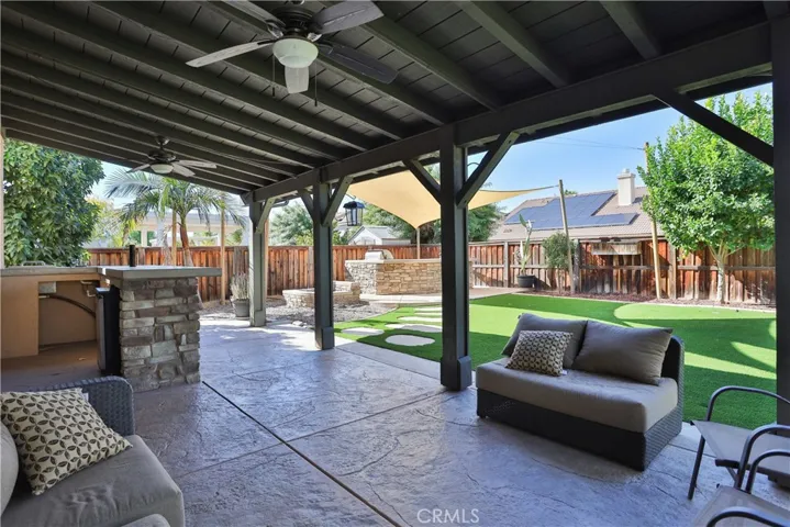 35889 Nonnie Drive, Wildomar, California 92595