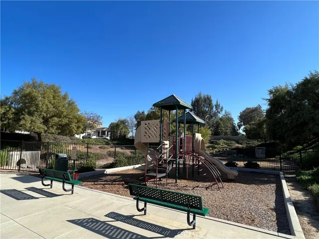 Nearby community tot park