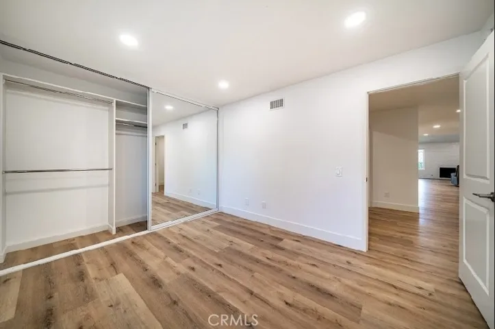 23672 Villena, Mission Viejo, California 92692