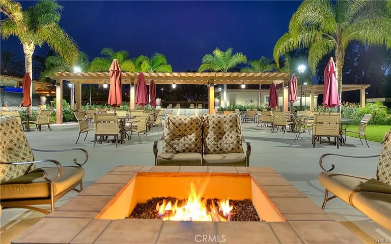 23672 Villena, Mission Viejo, California 92692