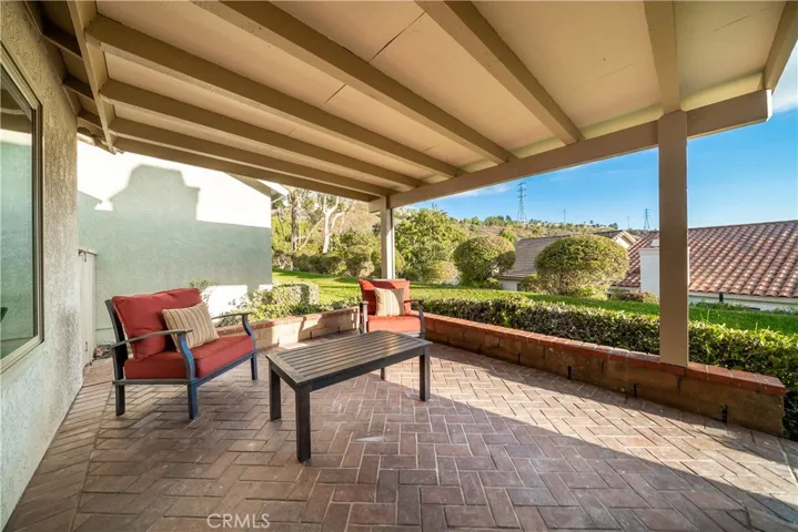 23672 Villena, Mission Viejo, California 92692