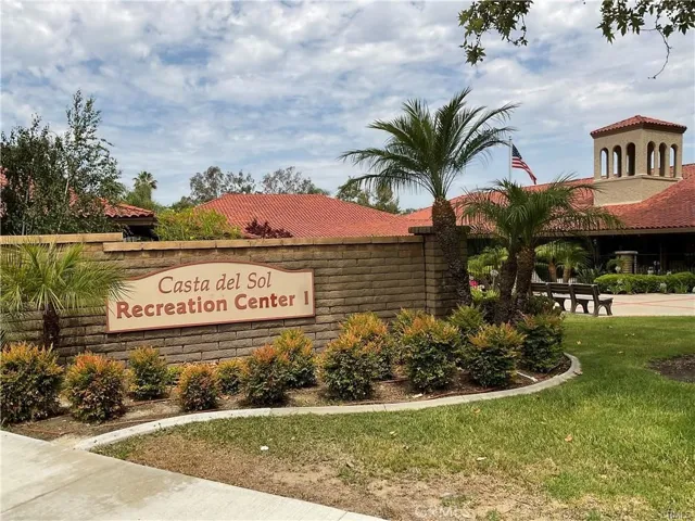 23672 Villena, Mission Viejo, California 92692