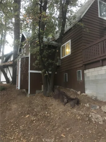 32868 Squirrel Lane, Running Springs, California 92382